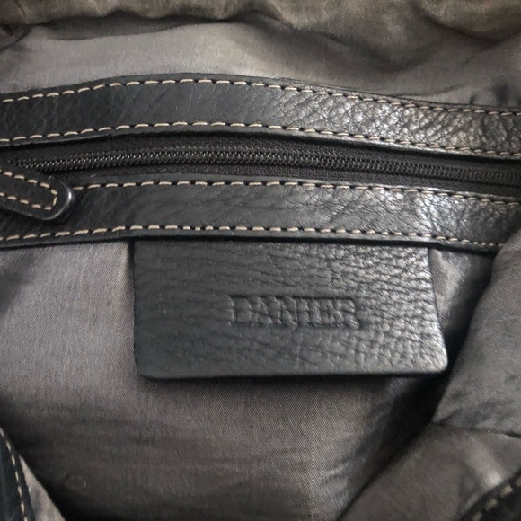 DANIER leather crossbody - Picture 4 of 5